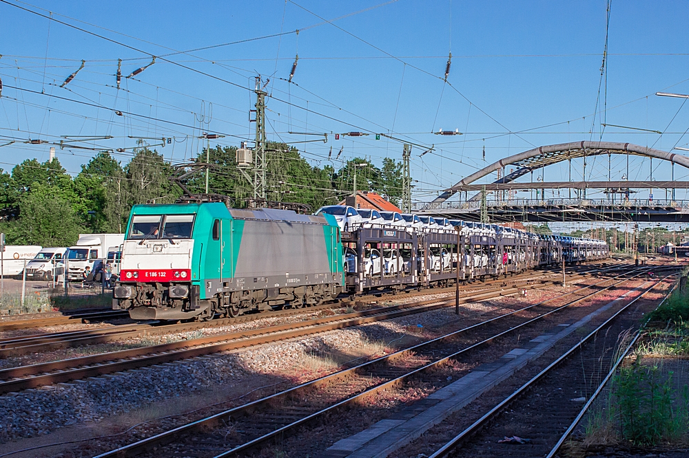  (20140523-201016_186 132_DGS 49735 SDLF-Antwerpen Zuid_a.jpg)