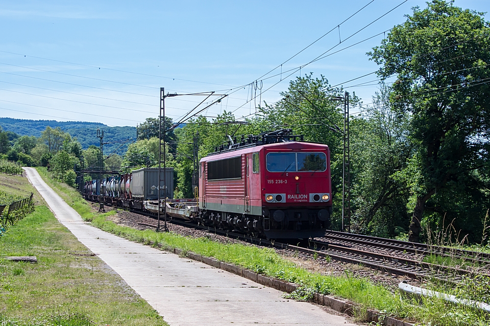  (20140606-124950_155 236_Wiltingen_KT 41211 Bayonne - Köln Eifeltor_a.jpg)