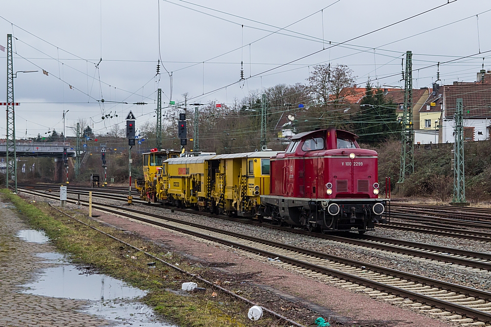  (20150227-122830_V100 2299_Burbach_DGV 88949_Gerolstein-Wemmetsweiler_a.jpg)