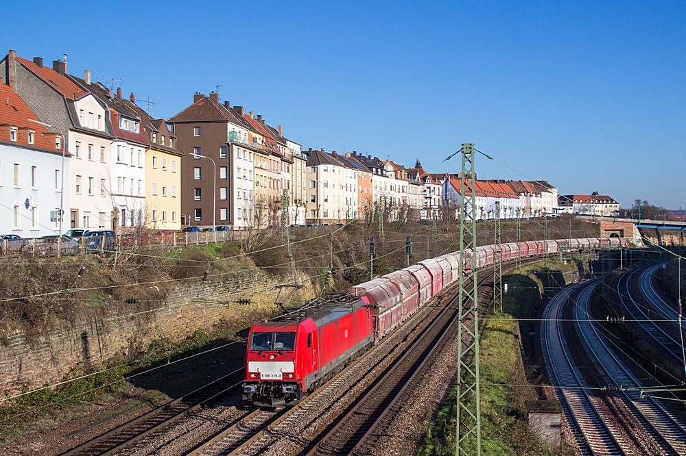  (20151208-131244_186 339_Saarbrücken-Malstatt_GM 60561_Auersmacher-SDLH_b.jpg)