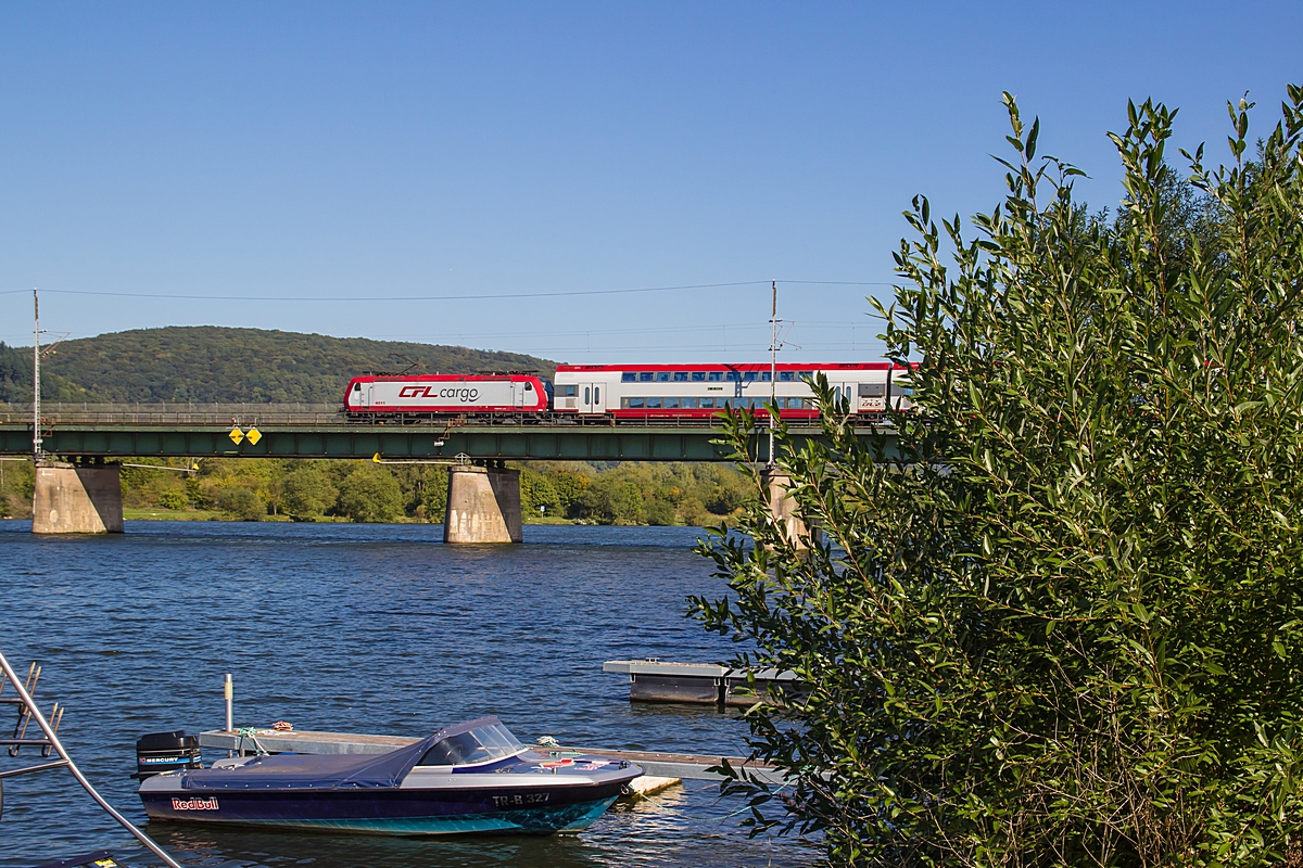  (20151001-122018_CFL 4011_Kreuz Konz_RE 5117_Lux-STR_a.jpg)