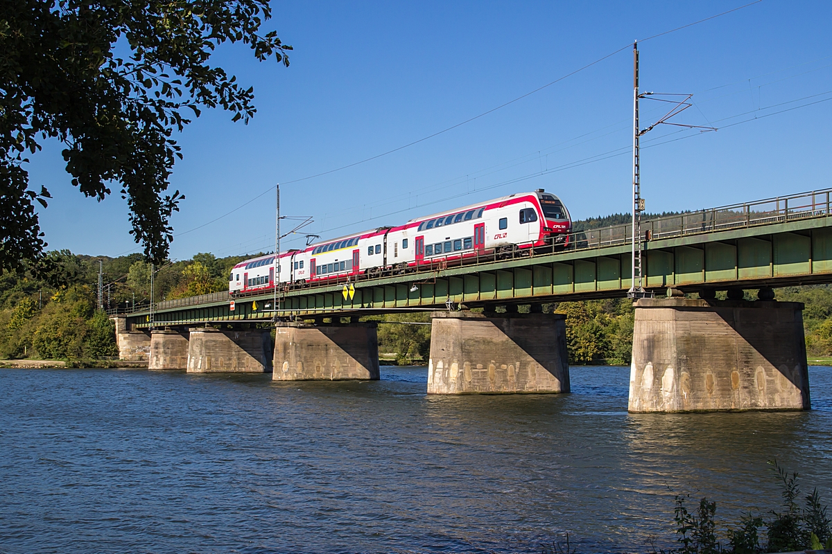  (20151001-141620_CFL 2304_Kreuz Konz_RE 5121_Lux-STR_b.jpg)