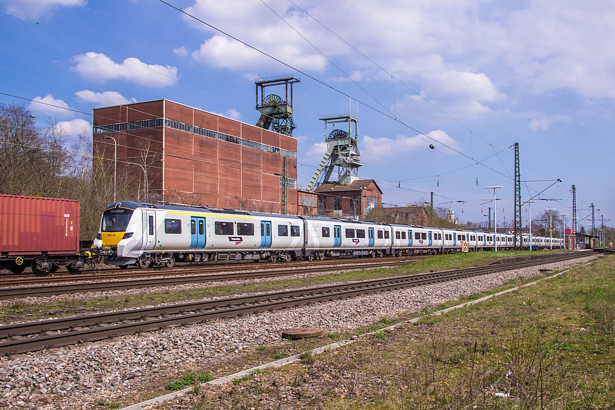  (20160411-150644_Thameslink 700114_Luisenthal_a.jpg)