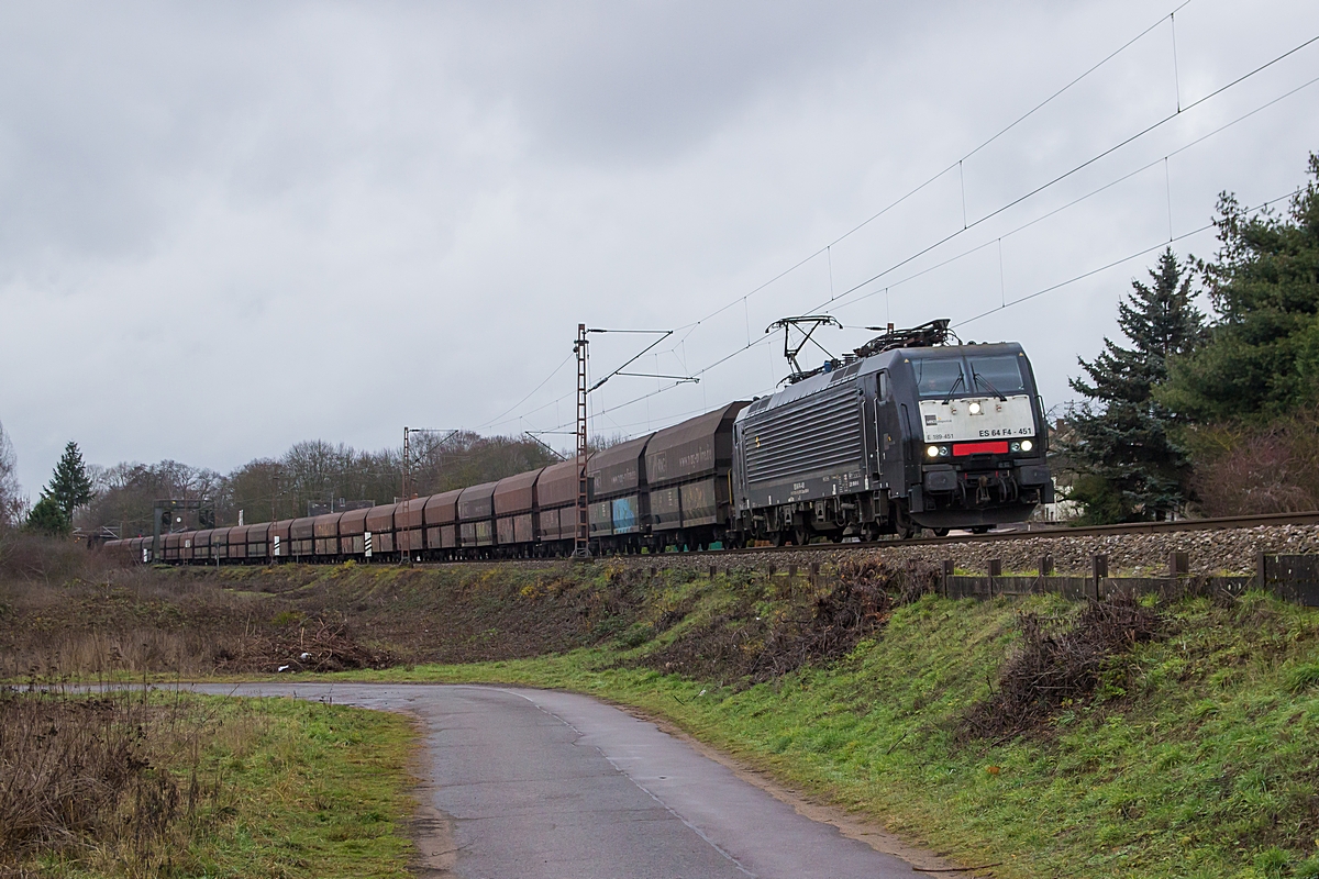  (20161224-151008_189 451_Saarlouis-Roden_DGS 69273_Duisburg-Ruhrort Hafen - Göttelborn_a.jpg)