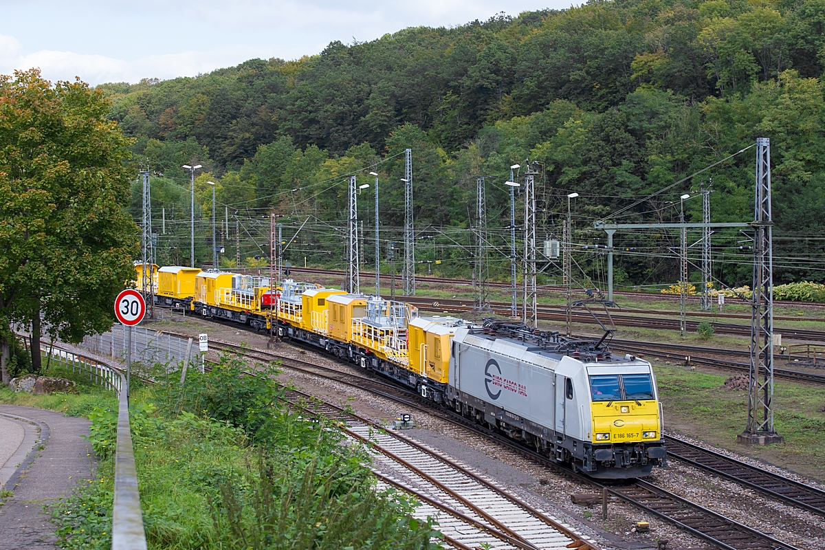  (20211008-144110_186 165-DR 76905_Saarbrücken Rbf_45284_Rheine - Calais-Frethun_b.jpg)