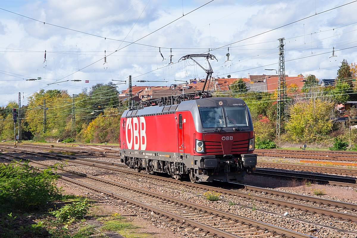  (20221024-135717_ÖBB 1293 074_SB-Burbach_Tfzf aus SSLS_a.jpg)