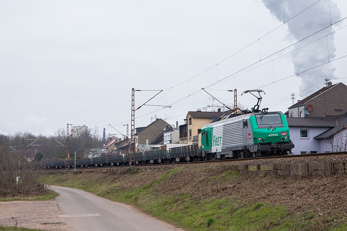  (20230304-112601_SNCF 437008_SLS-Roden_DGS 49252_SDLH-Woippy(-Dunkerque)_a.jpg)