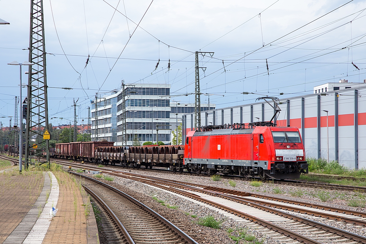  (20230824-134908_186 339_Saarbrücken Hbf_EZ 52042_SNK-SSR_a.jpg)