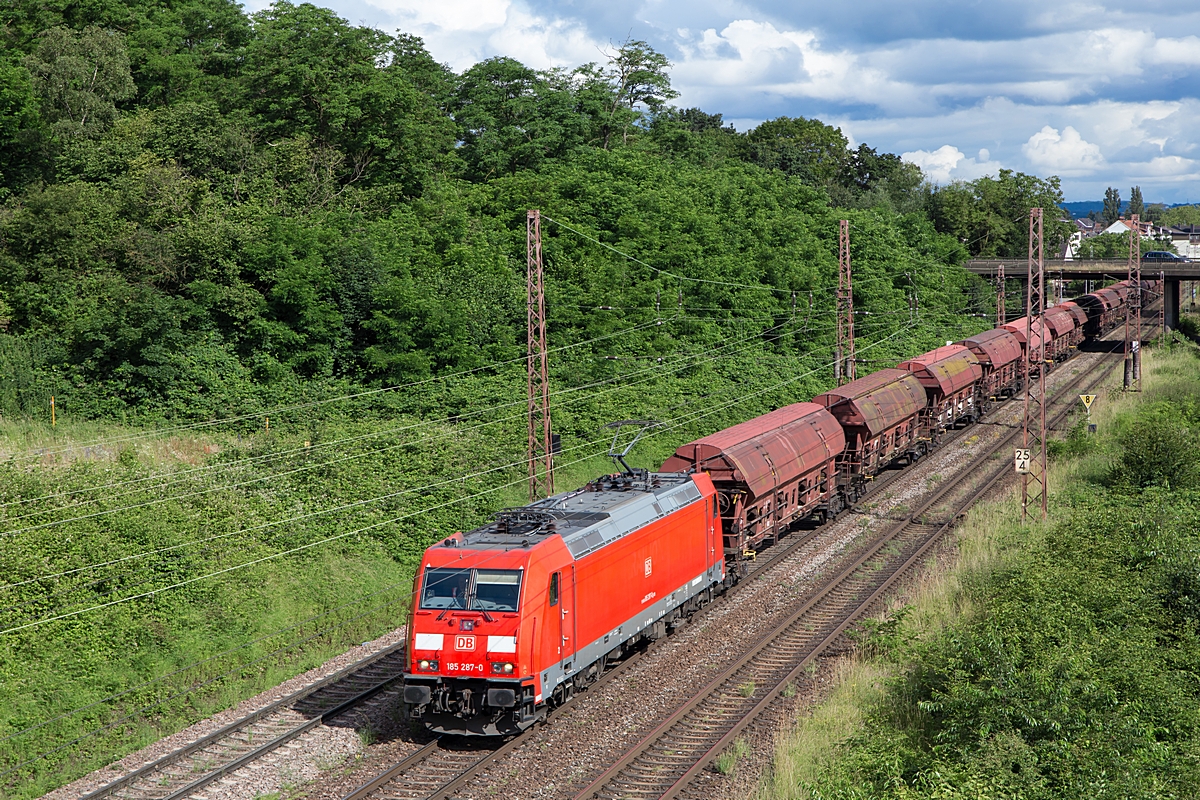  (20240622-173438_185 287_Dillingen-Süd_GAG 68333_Goddelau-Erfelden - SDL_ex 68332 aus Ingolstadt-Nord Werkbahnhof Terrano_a1.jpg)