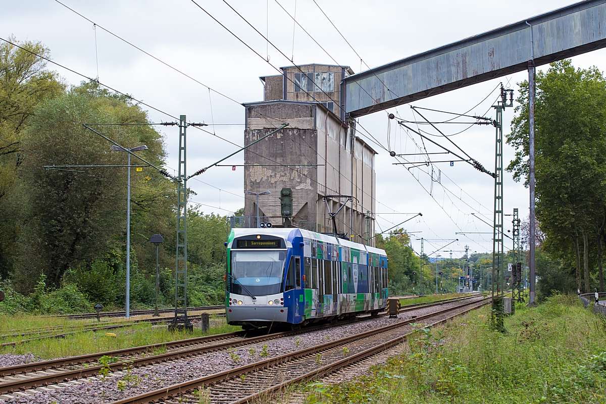 (20250926-134944_Saarbahn 1007-450 107_Auersmacher_S 87203_SB-Siedlerheim - Sarreguemines_b.jpg)