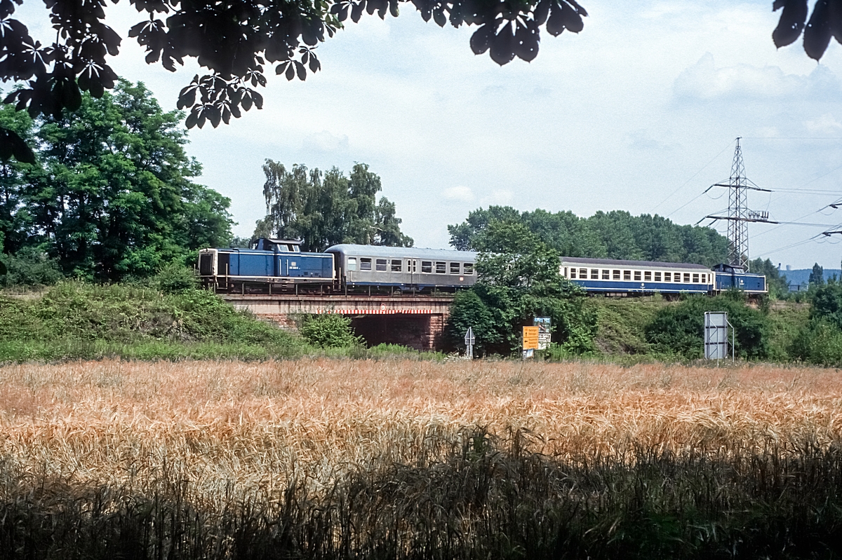  (19920716_57-04_212 343-212 200_zw Dillingen und Siersburg_N 5118_Dillingen-Niedaltdorf_b.jpg)