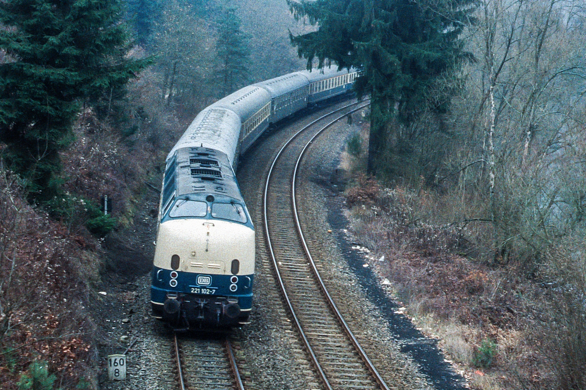  (19831230_33-02_221 102_Kuckuckslay-Tunnel Ehrang_D 15136_Münster-Trier_a.jpg)