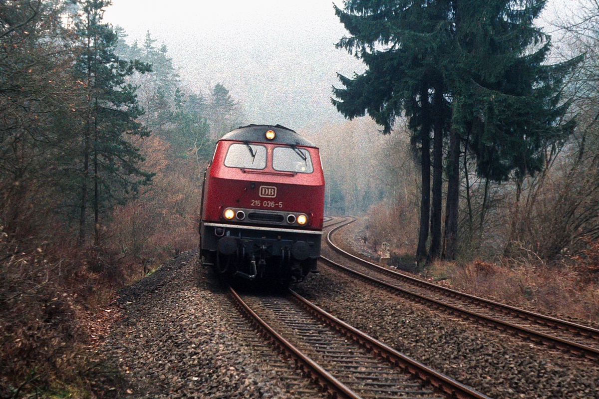  (19831230_33-03_215 036_Kuckuckslay-Tunnel Ehrang_N 7635_Jünkerath-Trier_a.jpg)