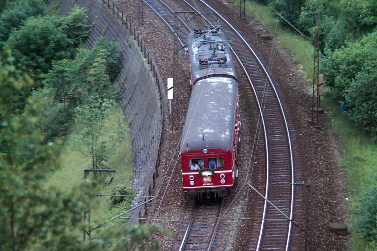  (19830625_28-37_865 606-465 006_zw Geislingen und Amstetten_LR.jpg)