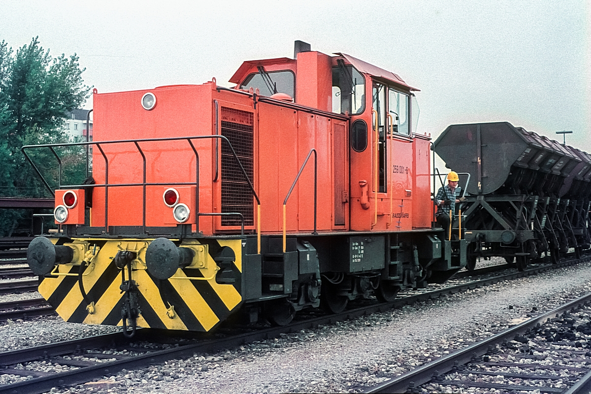  (19820809_15-08_259 001_München-Laim Rbf_b.jpg)