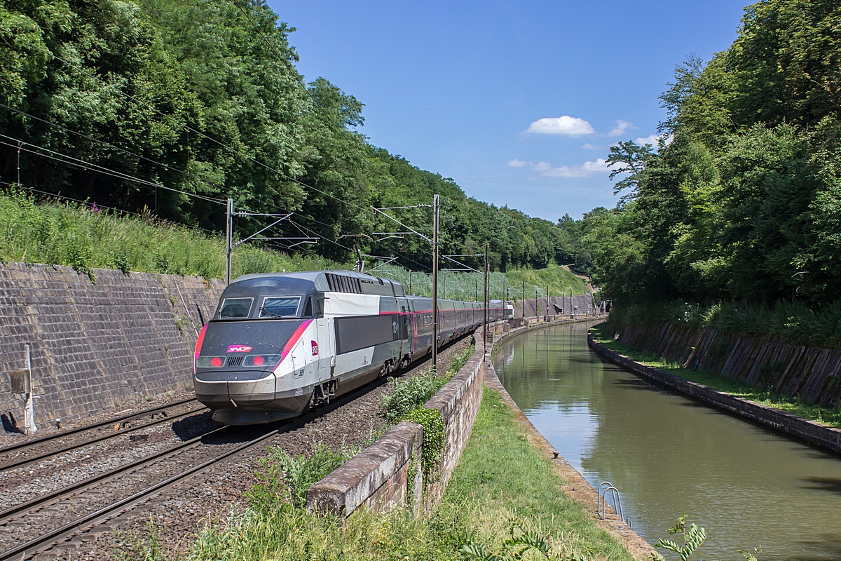  (20140703-145152_TGV 509_Arzviller_a.jpg)