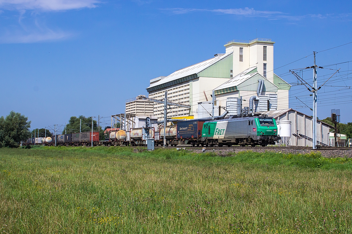  (20140801-120910_SNCF 43756_Hochfelden_a.jpg)