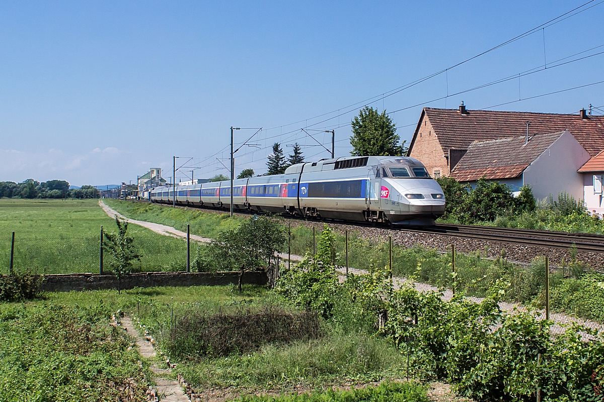  (20140801-134114_SNCF TGV 540_Schwindratzheim_a.jpg)