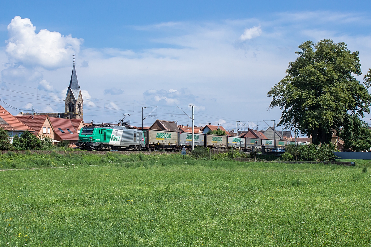  (20140801-141834_SNCF 437046_Schwindratzheim_a.jpg)