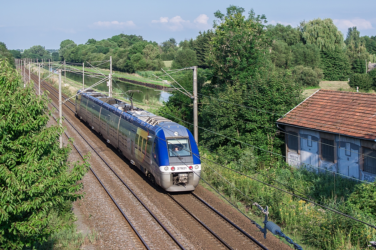  (20140801-184744_SNCF 27821_Steinbourg_TER 830307_Reding-Strasbourg_a.jpg)