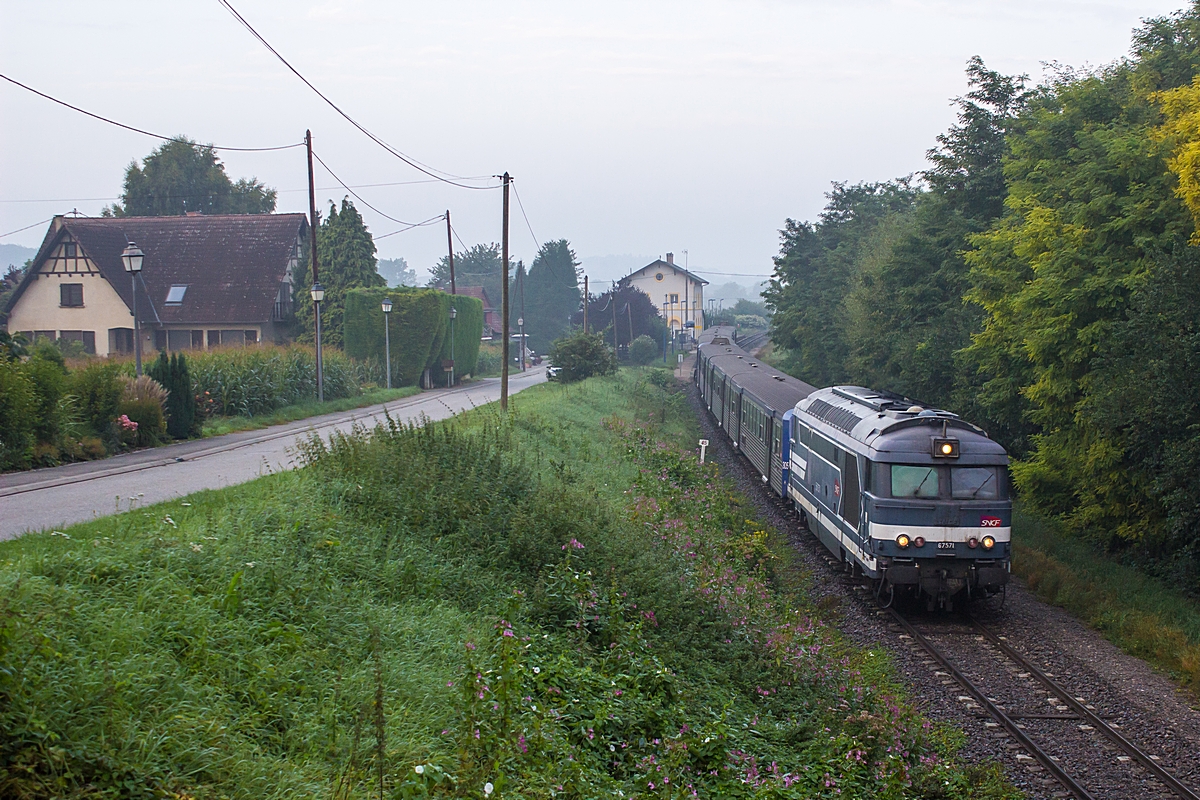  (20140905-082010_SNCF 67571_Hoffen_TER 830504_Strasbourg-Wissembourg_b2.jpg)