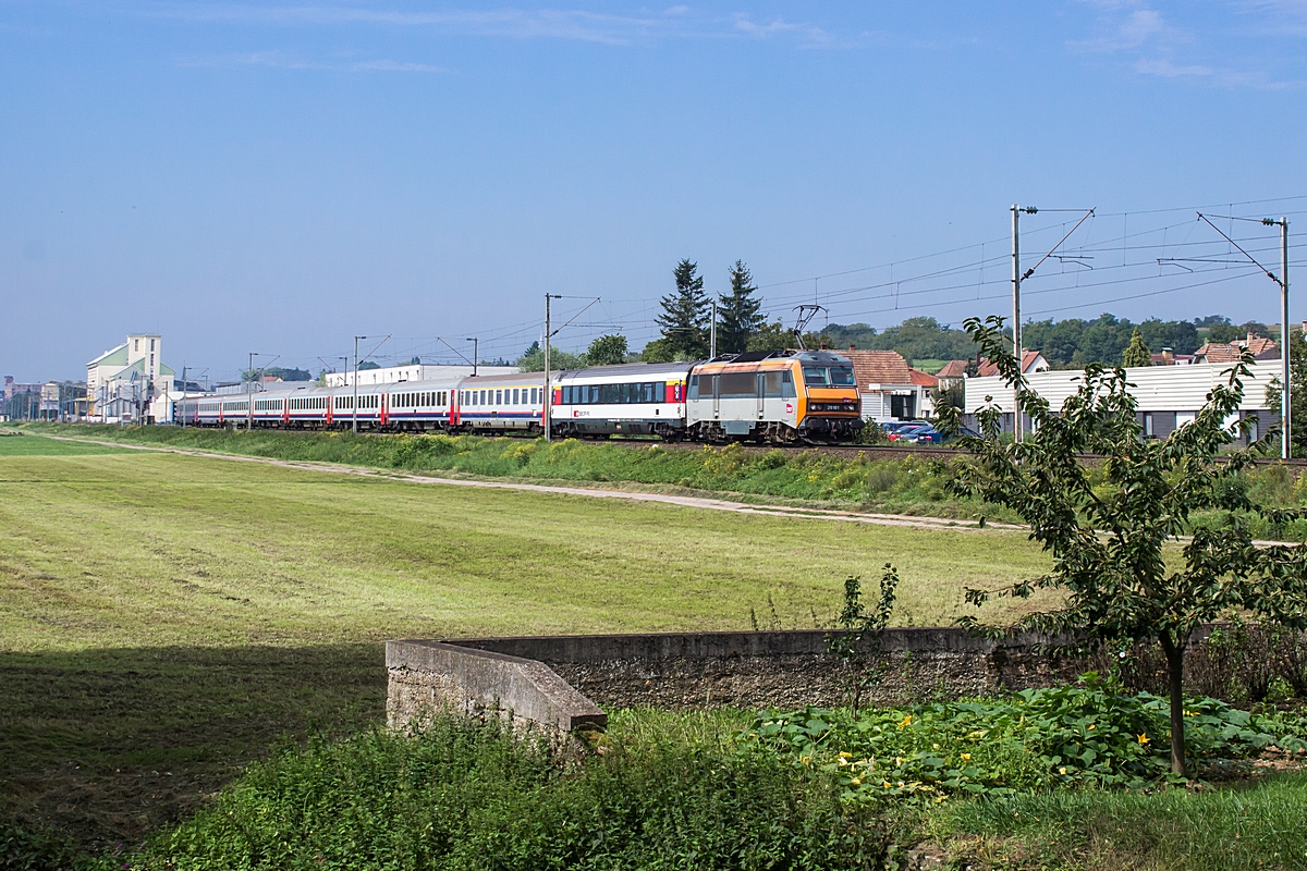  (20140905-124922_SNCF 26161_Schwindratzheim_EC 91 Vauban_Bruxelles Midi-Basel SBB_a.jpg)