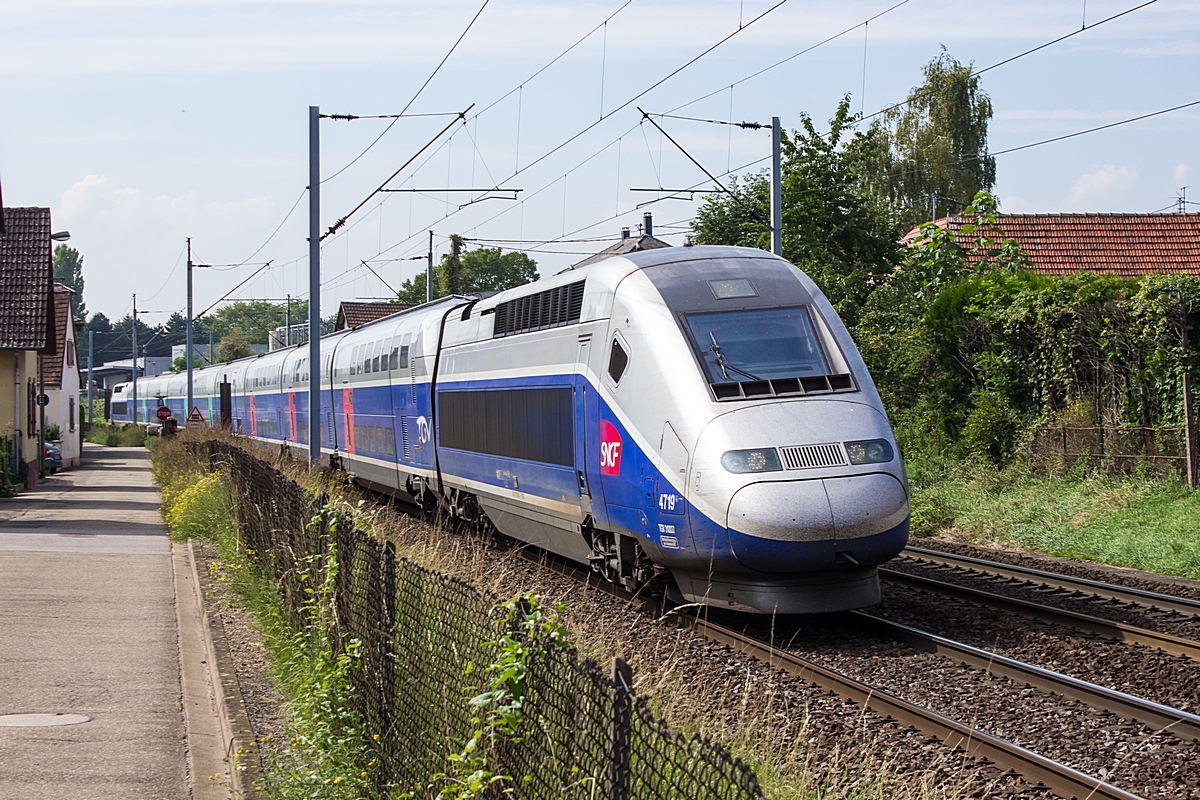  (20140905-145926_SNCF TGV 4719_Hochfelden_b.jpg)