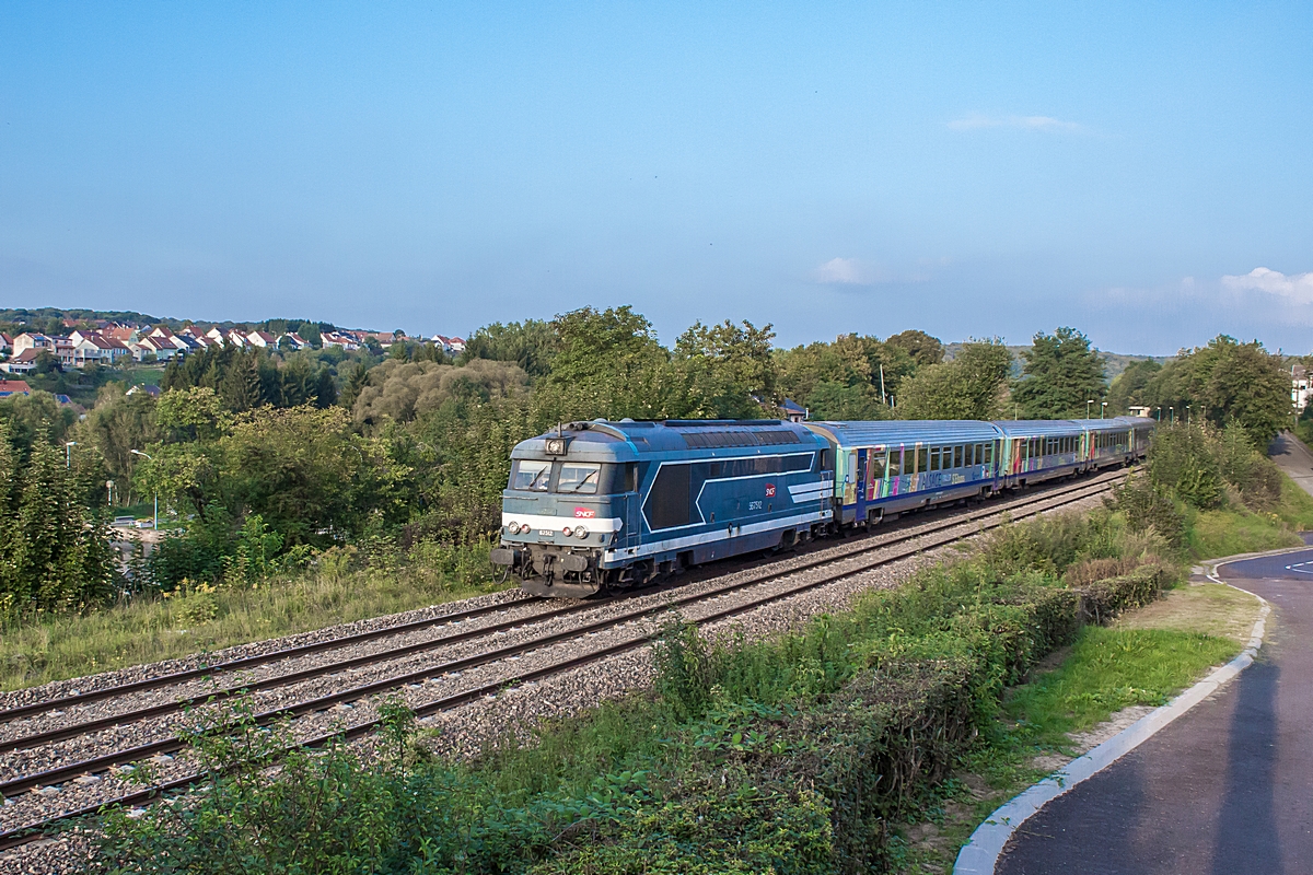  (20140908-190150_SNCF 67512_Sarreinsming_TER 830908_Krimmeri-Meinau-Sarreguemines_am.jpg)