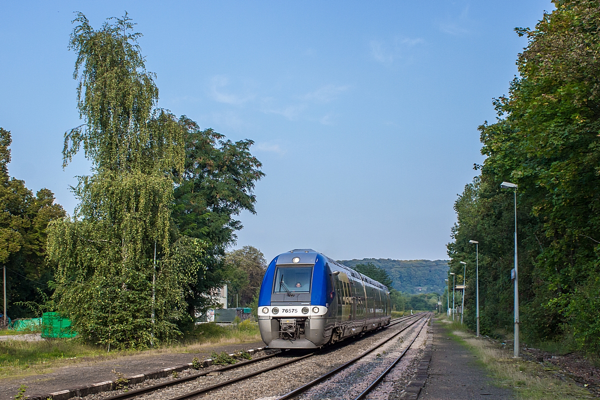  (20140909-174726_SNCF 76575_Sarreinsming_TER 834728_Sarre-Union-Sarreguemines_am.jpg)