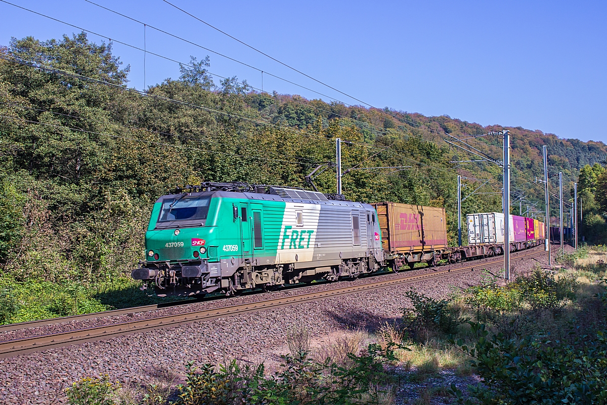  (20141003-142650_SNCF 437059_Arzviller_b.jpg)