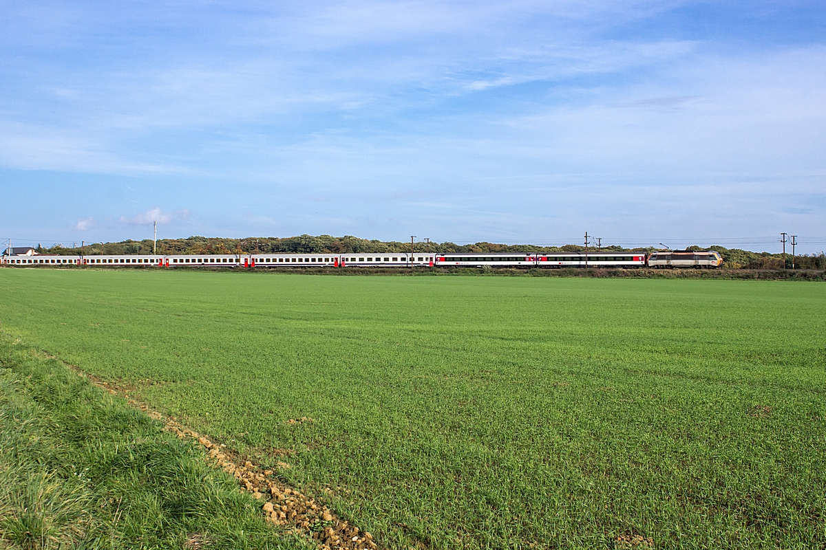  (20141019-163954_SNCF 26168_Zoufftgen_Exp 97_Bruxelles Midi - Basel SBB_b.jpg)