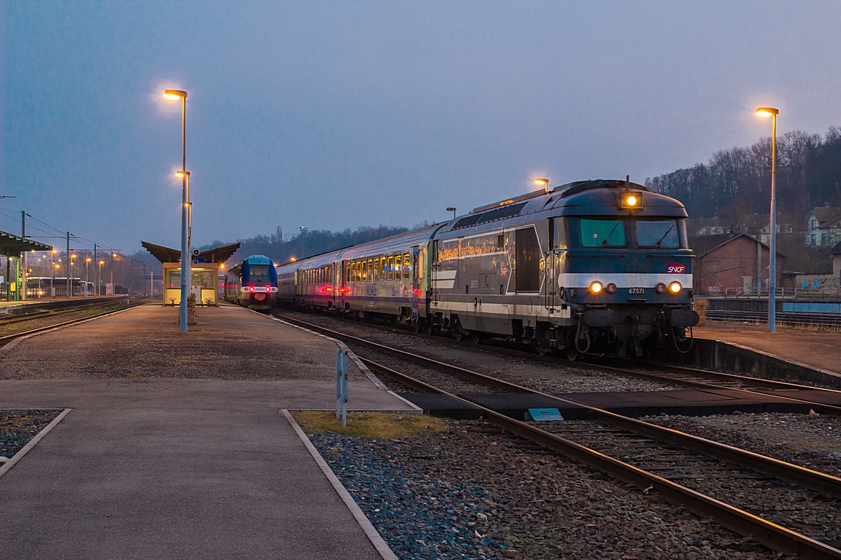  (20150219-181850_SNCF 67571_Sarreguemines_TER 830906_Krimmeri-Meinau-Sarreguemines_b.jpg)