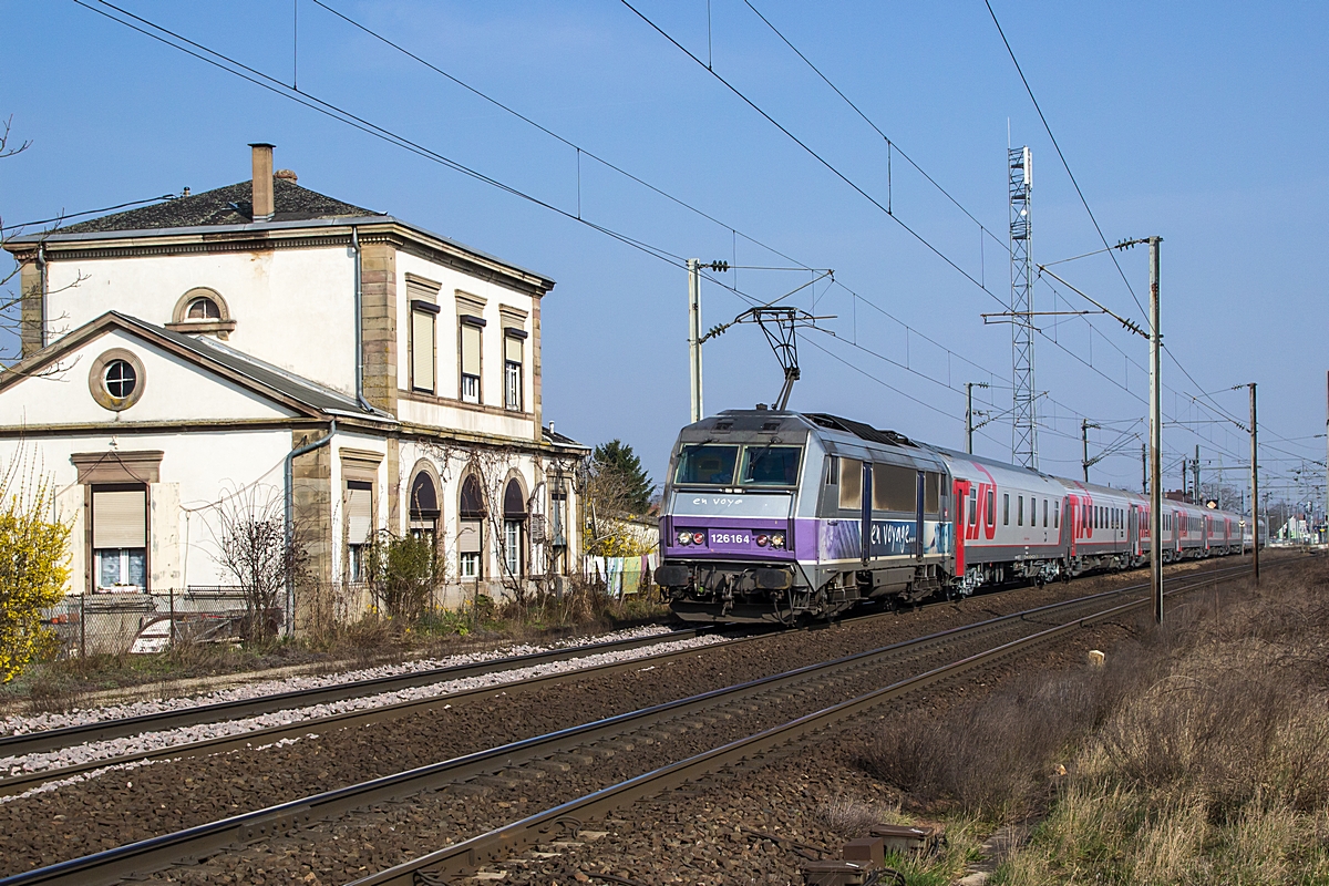  (20150323-153330_SNCF 126164_Mommenheim_EN 452_Moskau-Paris Est_a.jpg)