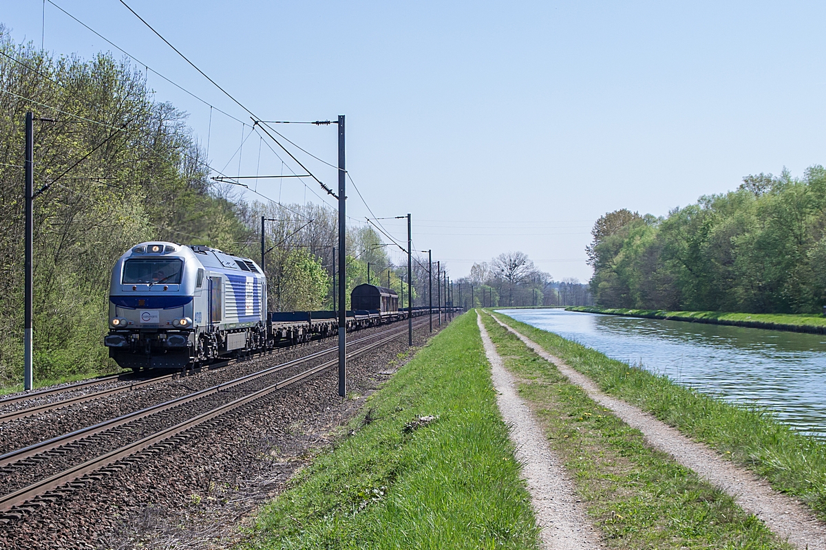  (20150422-115530_Europorte 4033_Steinbourg_60940_Obernai - Gironcourt-Houécourt_Glaszug_a2.jpg)