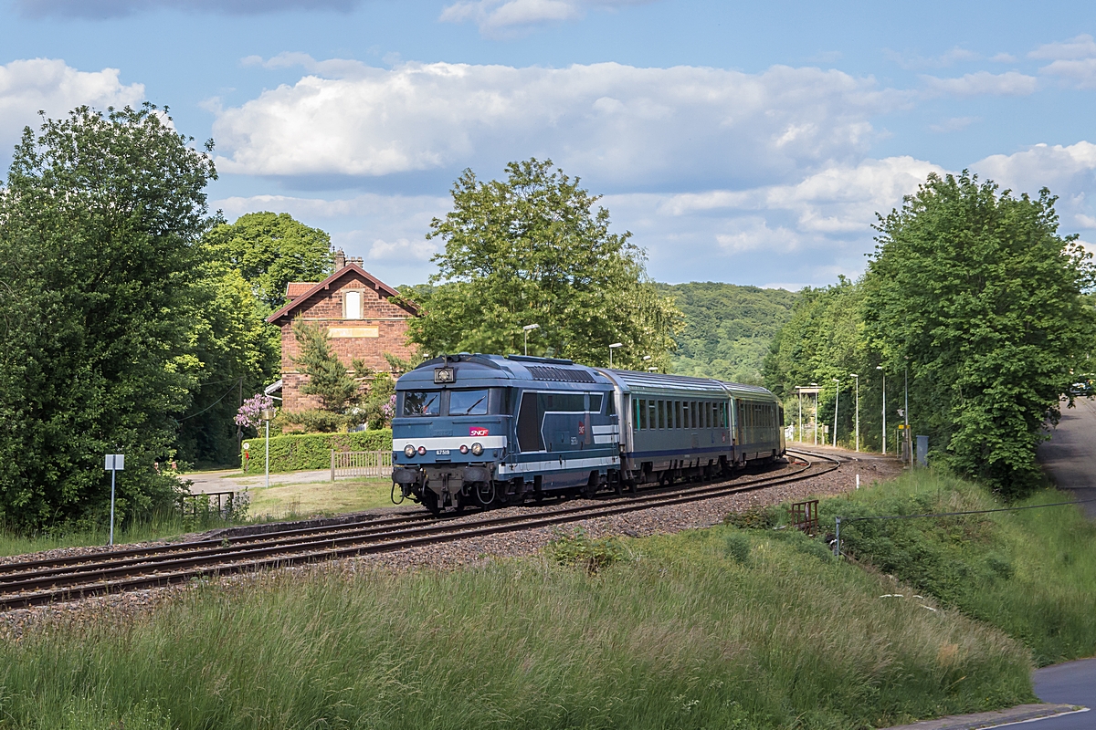  (20150521-175340_SNCF 67519_Sarreinsming_TER 830906_Krimmeri-Meinau-Sarreguemines_a.jpg)