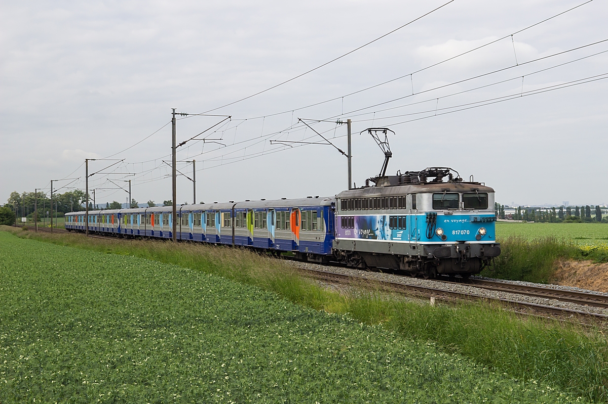  (20150529-100154_SNCF 17070_Juilly_TER 121523_Mitry Claye - Crépy-en-Valois_a.jpg)