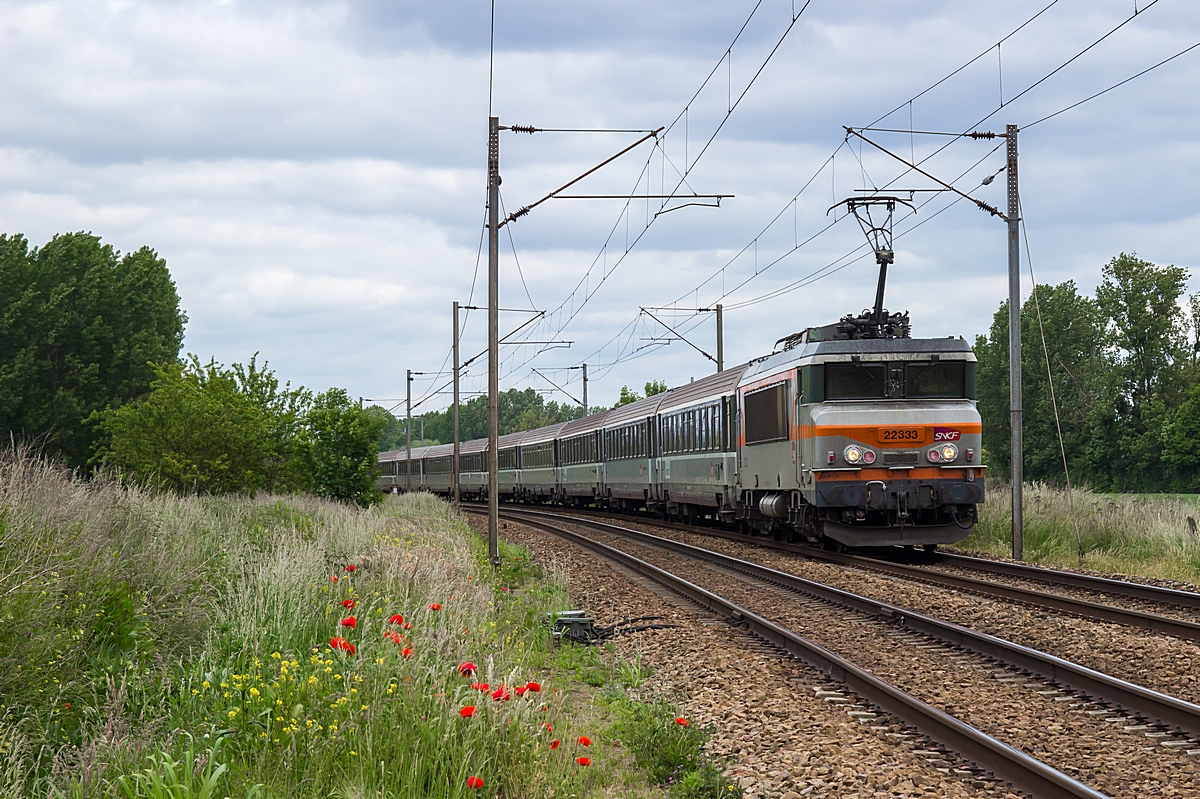  (20150529-140449_SNCF 22333_Armancourt_IC 12320_Saint Quentin - Paris-Nord_a.jpg)