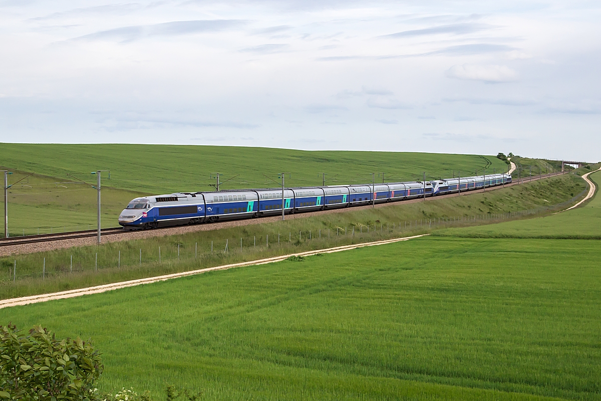  (20150529-200022_Bellechaume_TGV 6638_Lyon Part Dieu - Paris GdL_a.jpg)