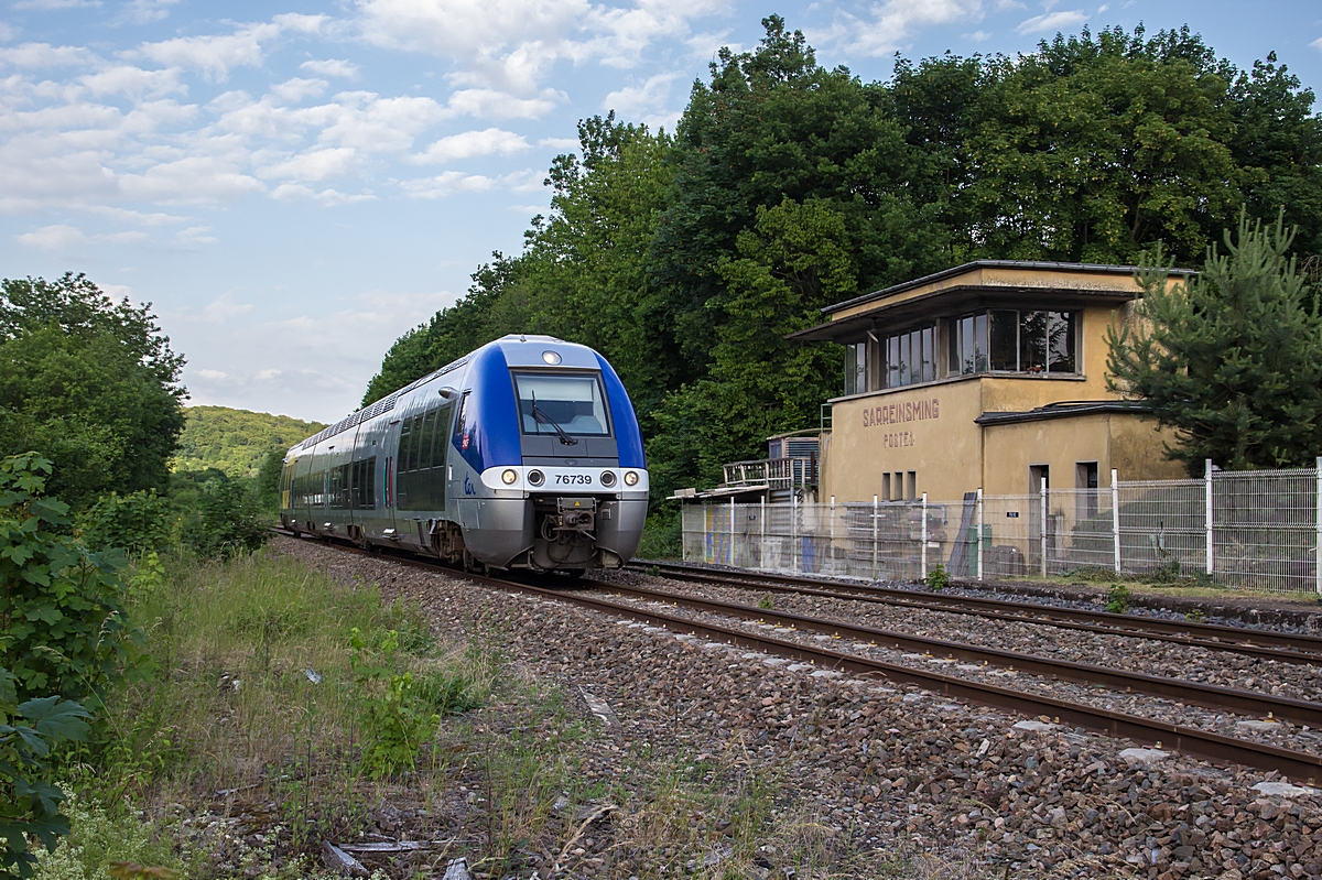  (20150608-191818_SNCF 76739_Sarreinsming_TER 834738_Sarre-Union - Sarreguemines_b.jpg)