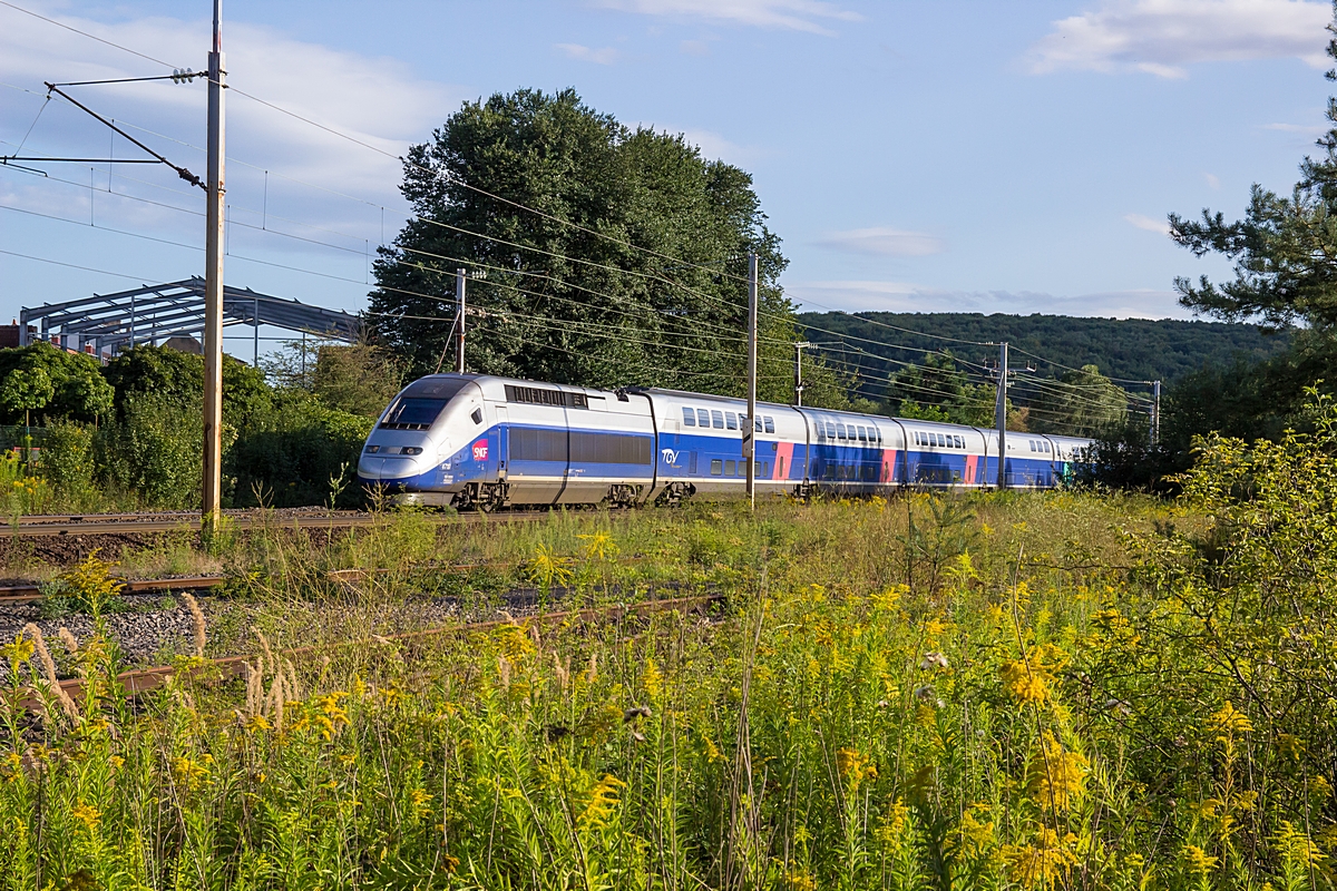  (20150825-184732_SNCF 310019_Cocheren_TGV 9557_Paris Est - Frankfurt_b.jpg)