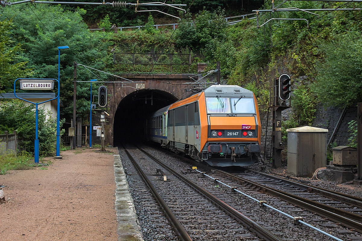  (20150828-131114_SNCF 26147_Lutzelbourg_TER 835018_Nancy Ville - Strasbourg_b.jpg)