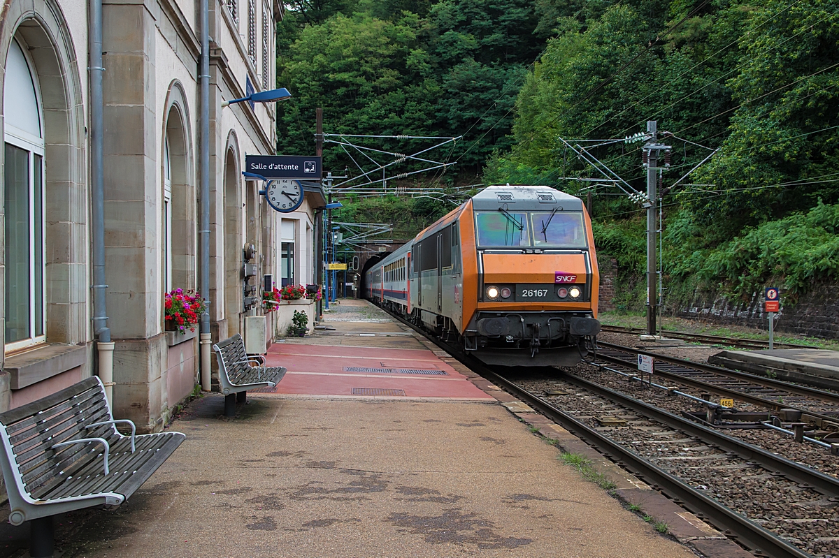  (20150828-152422_SNCF 26167_Lutzelbourg_IC 90 Vauban_Basel SBB - Bruxelles Midi_b.jpg)