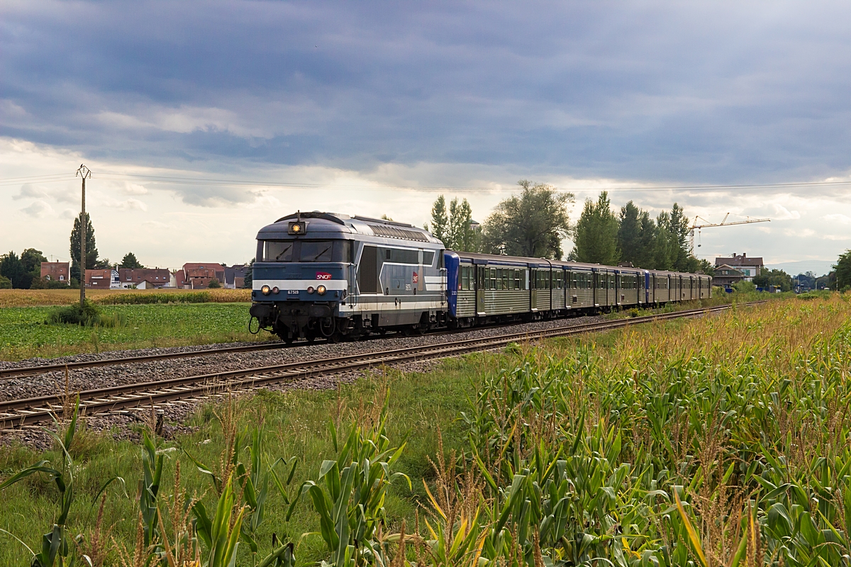  (20150828-174204_SNCF 67519_La Wantzenau_TER 830720_Strasbourg - Lauterbourg_b.jpg)