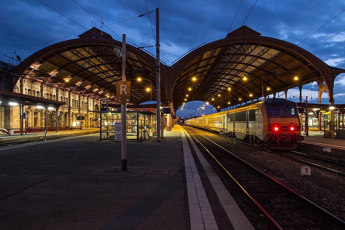  (20150828-205226_SNCF 26142_Strasbourg_TER 96241_Nancy Ville - Basel SBB_b.jpg)