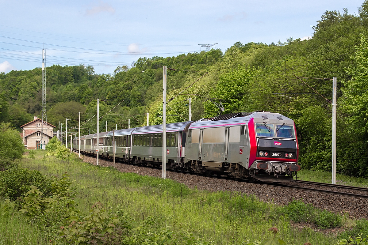  (20160521-111258_SNCF 26070_Arzviller_IC 1001_Paris Est - Strasbourg Ville_a.jpg)