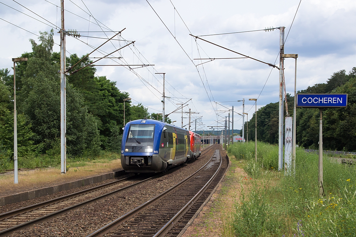  (20160706-123812_SNCF 73912-73914_Cocheren_TER 23722_SSH - Metz Ville_a.jpg)