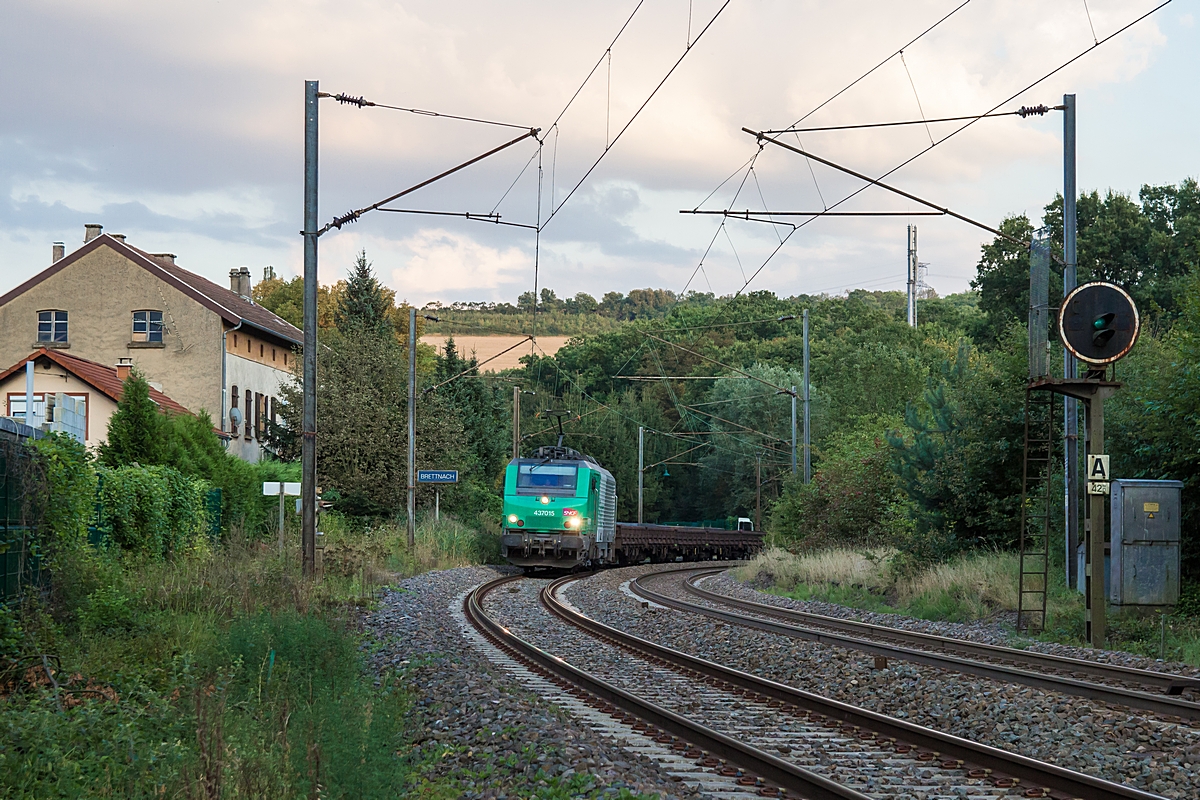  (20160831-194516_SNCF 437015_Brettnach_44232_SDLH - Dunkerque_a2.jpg)