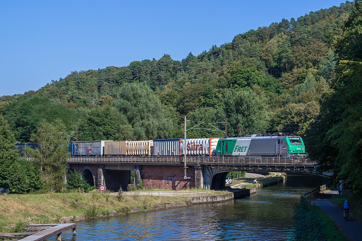  (20160913-161036_SNCF 437048_zw Saverne und Stambach_40373_Mortara-Gent_a.jpg)