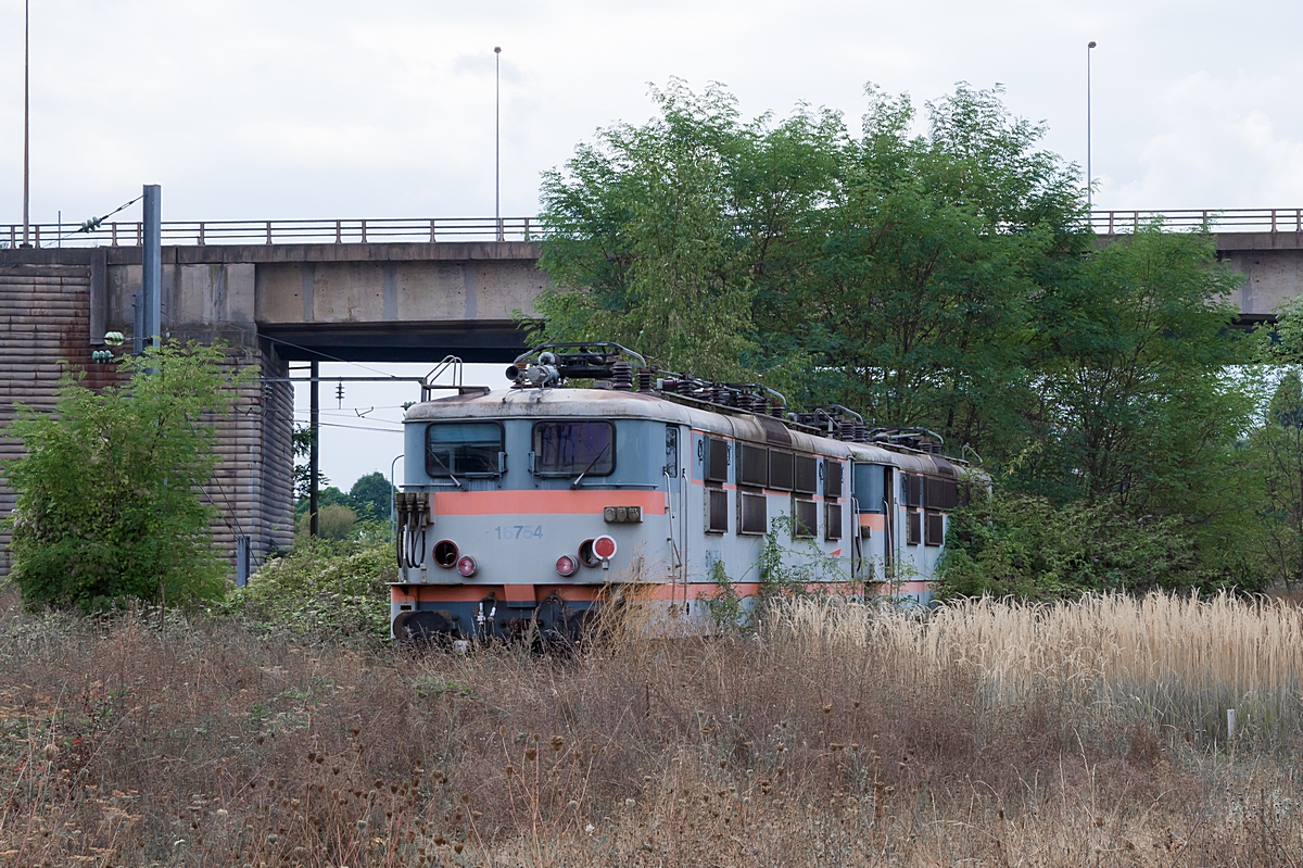  (20160919-125446_SNCF 16754-16709_Depot Thionville_a.jpg)