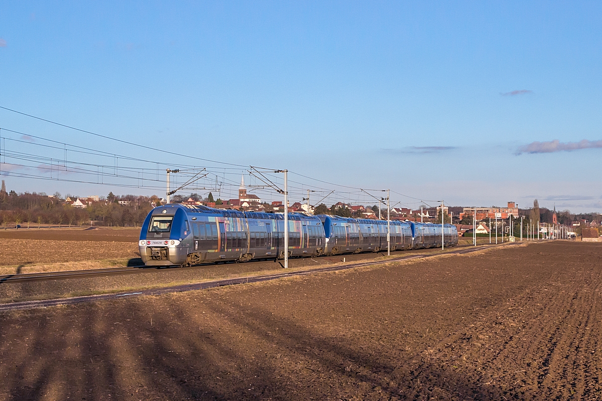  (20170203-164437_SNCF 76624-76653-82778_Hochfelden_815845_Thionville - Strasbourg (Rückfahrt Unterflurdrehbank)_a1.jpg)